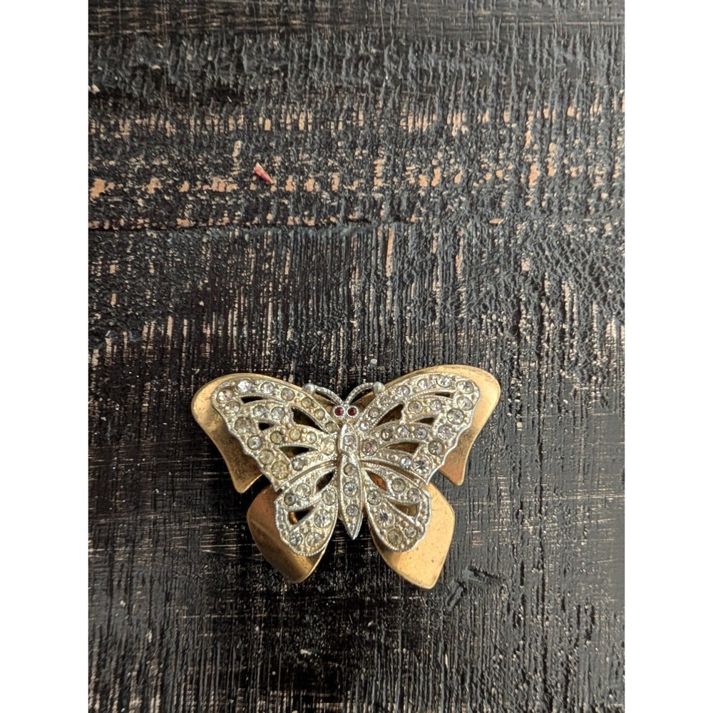 Unsigned Vintage Antique Art Deco Rhinestone Pave Butterfly Moth Layered Brooch